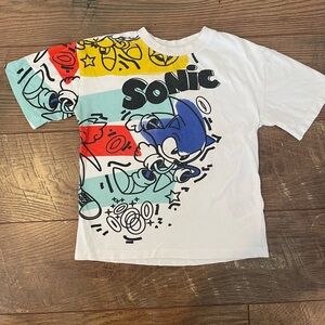 Sonic T-Shirt size 4-6